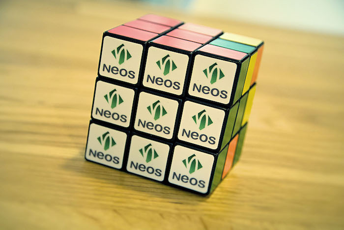 Neos IT Services, Arbeitsumgebung, Zauberwürfel